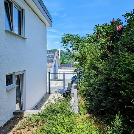 Konukevi Am Waldrand 3*
